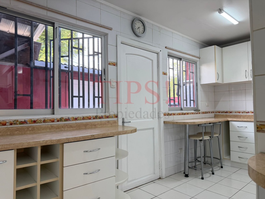 TIPSPROPIEDADES ARRIENDA CASA EN CALLE LOS ALMENDROS ALT.3600, ÑUÑOA